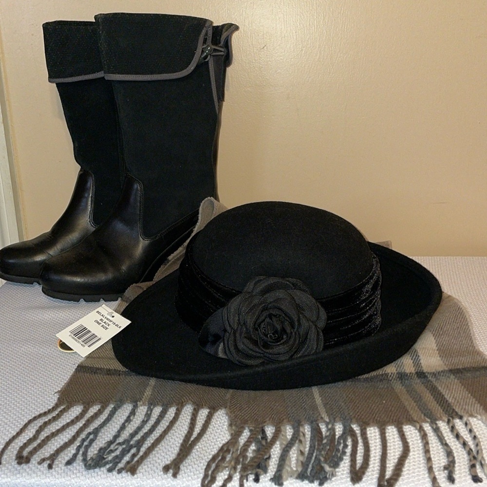Callanan women’s hat black flower velvet sash brimmed solid basic accessory